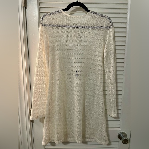White/beige beach cover up! Mini with long sleeves - Picture 1 of 2
